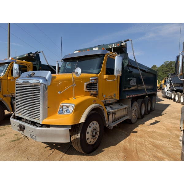 2014 FREIGHTLINER CORONADO Dump Truck