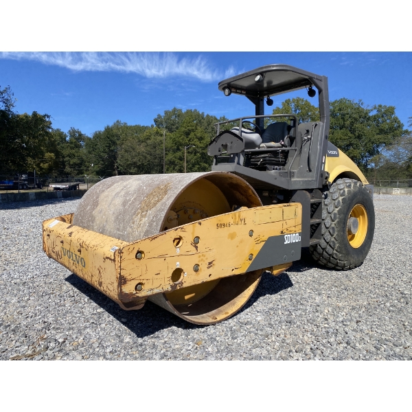 2011 VOLVO SD100D Roller