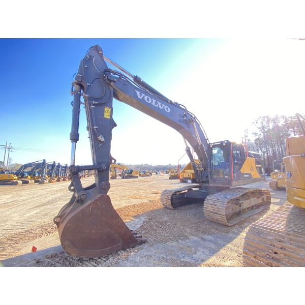 2022 VOLVO EC350EL Excavator
