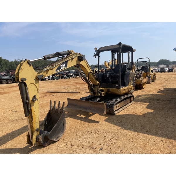 2002 CAT 303.5 Excavator - Mini