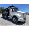 Image 4 : 2017 KENWORTH T880 Dump Truck