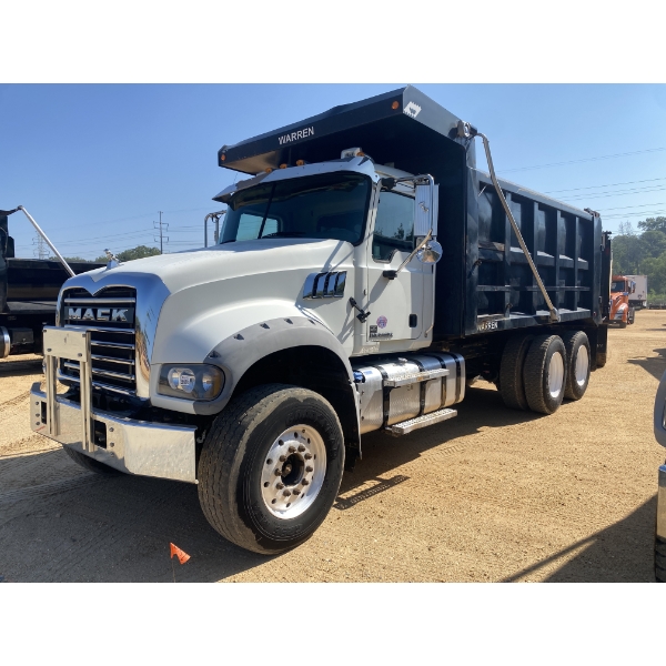 2017 MACK GU713 Dump Truck