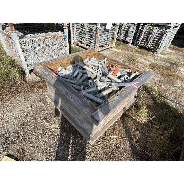 CUP LOCK 1 BOARD BRACKET Aerial Work Platform