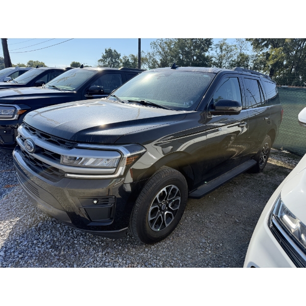 2023 FORD EXPEDITION XLT SUV