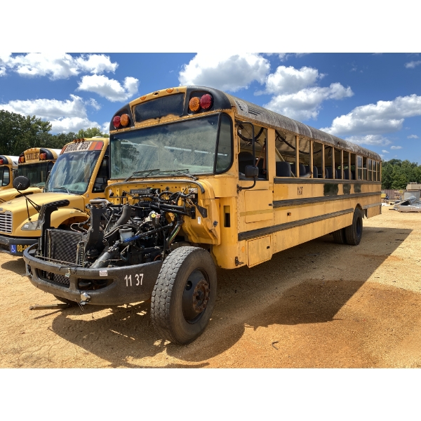 2011 IC BUS SCHOOL Bus