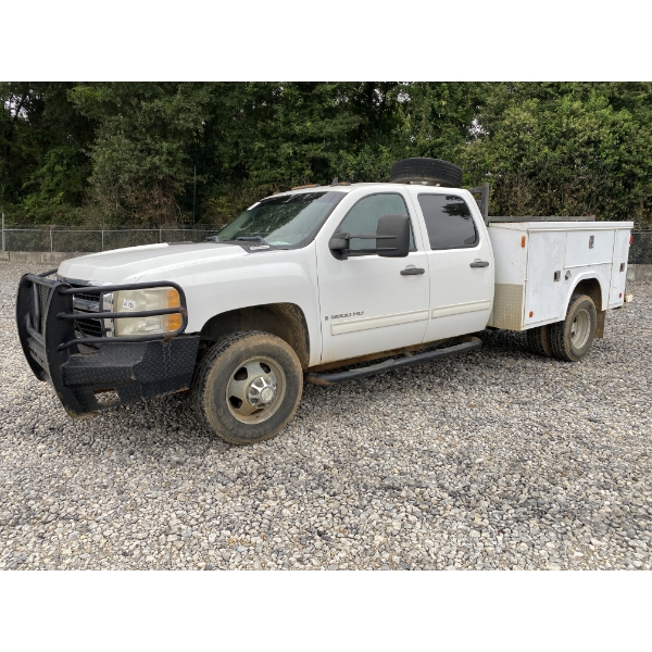 2009 CHEVROLET 3500 Service / Mechanic Truck