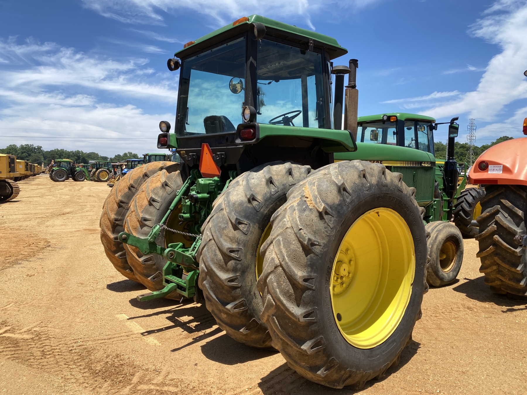 4650 JOHN DEERE 4650 Farm Tractor - J.M. Wood Auction Company, Inc.