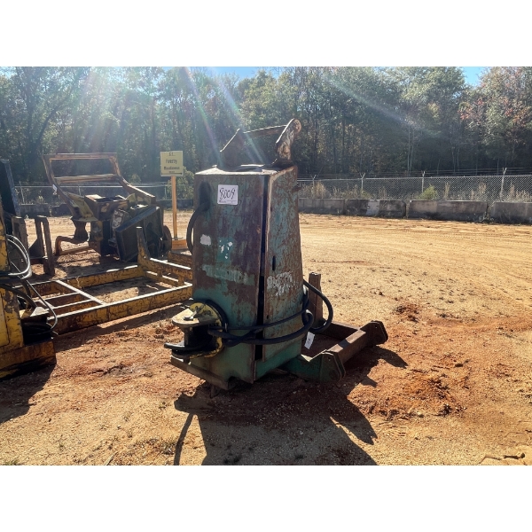 2001 TIMBERJACK S240 Ground Saw