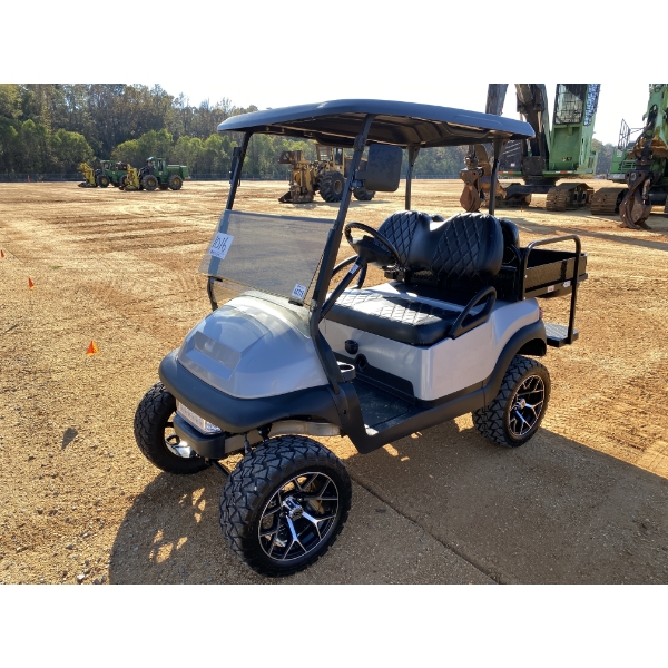 CLUB CAR  Golf Cart