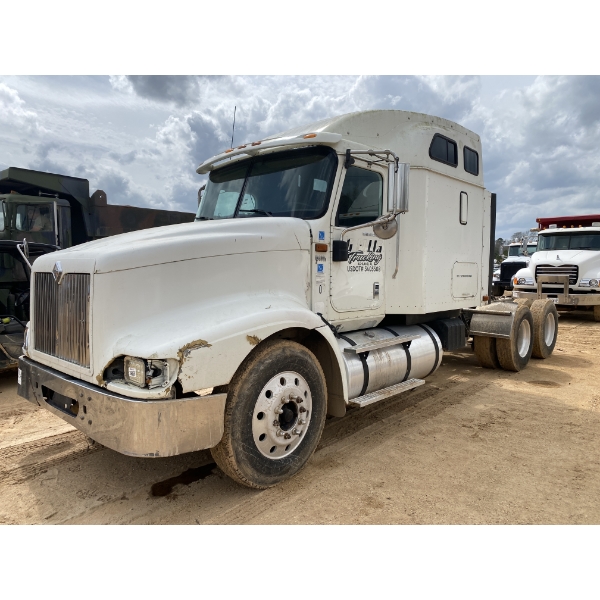 2007 INTERNATIONAL 9400i Sleeper Truck