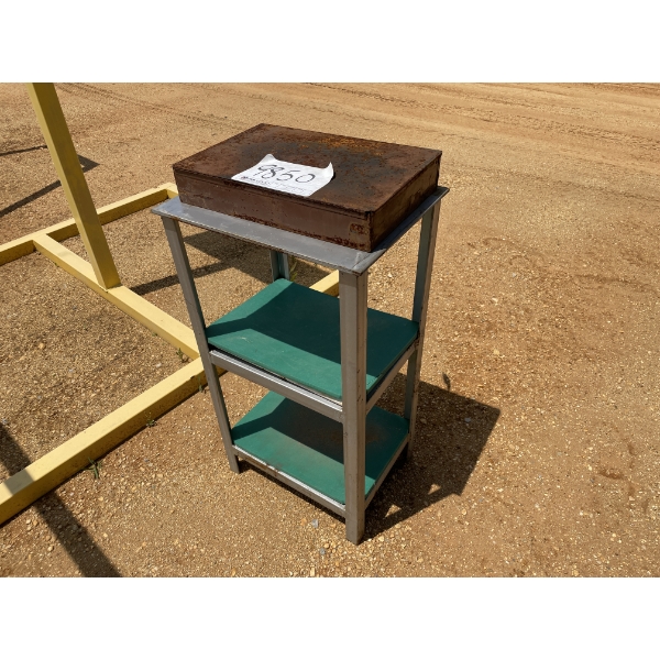 STAINLESS STEEL TABLE