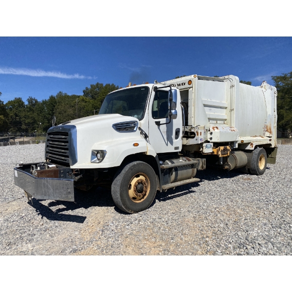 2016 FREIGHTLINER 114SD Garbage / Sanitation Truck