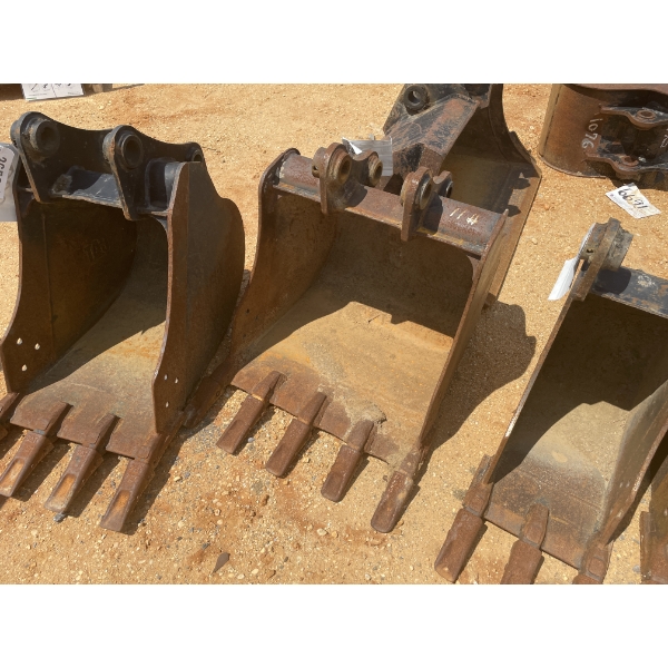 CAT BUCKET 24" W