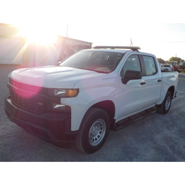 2021 CHEVROLET SILVERADO Pickup Truck
