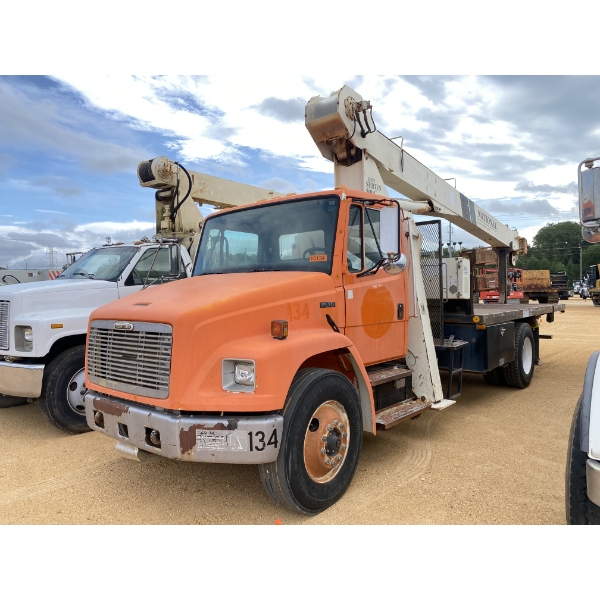 1998 FREIGHTLINER FL70 Boom / Crane Truck