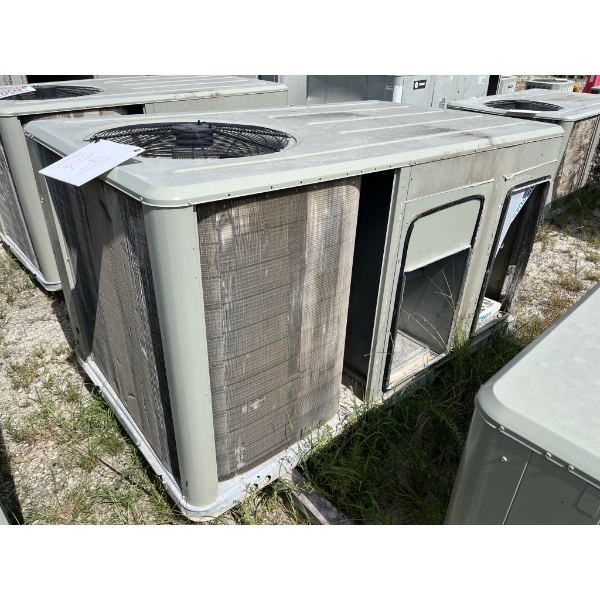 2019 TRANE AIR CONDITIONER UNIT