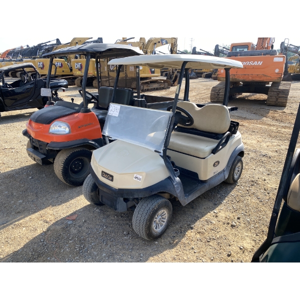 CLUB CAR TEMPO Golf Cart