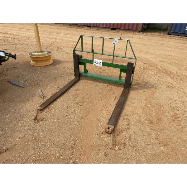 FRONTIER FORK FRAME ASSY Loader Attachments