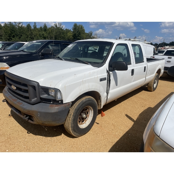2004 FORD F250 Pickup Truck