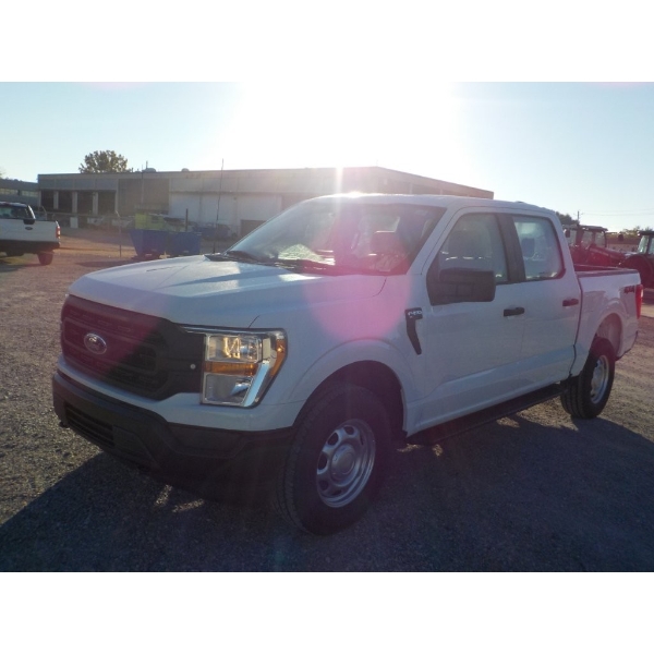 2022 FORD F150 XL Pickup Truck