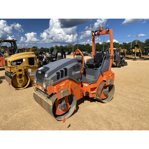 2018 HAMM HD12 VV Roller