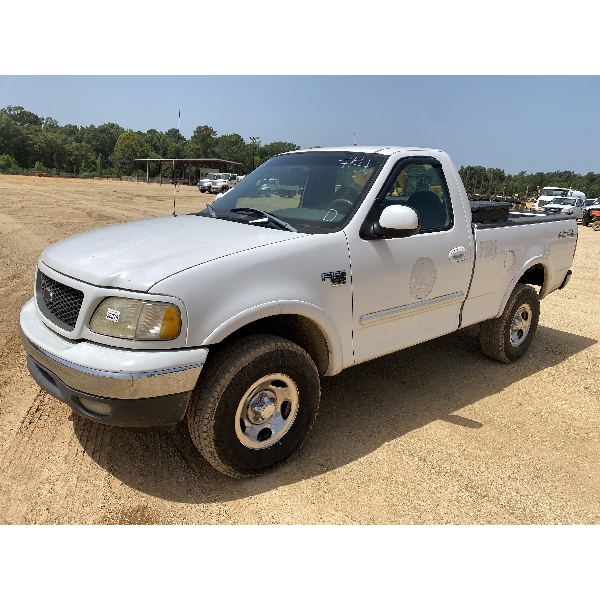2003 FORD F150 XLT Pickup Truck