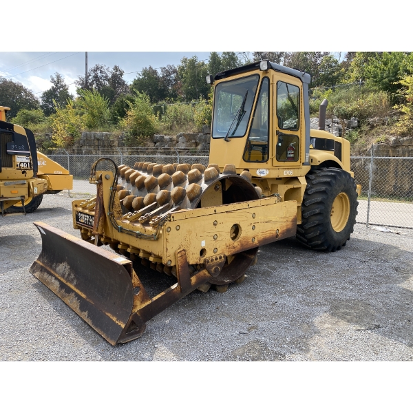 2002 CAT CP563 Roller
