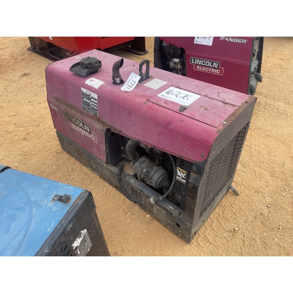 LINCOLN ELECTRIC 305D RANGER WELDER
