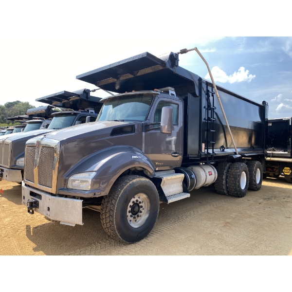 2019 KENWORTH T880 Dump Truck