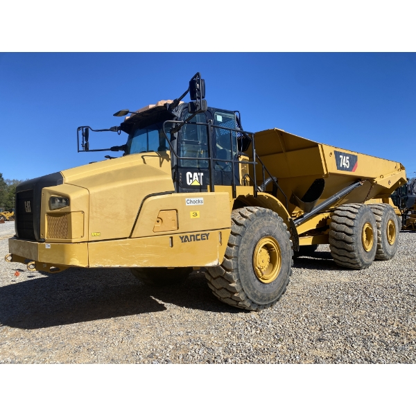 2020 CAT 745 Articulated Truck