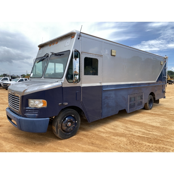 2008 FREIGHTLINER MT45 Step Van