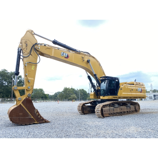 2023 CAT 395 Excavator