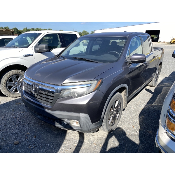 2017 HONDA RIDGELINE Pickup Truck
