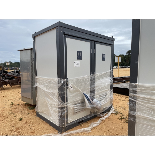 TWO SEAT MOBILE TOLIET