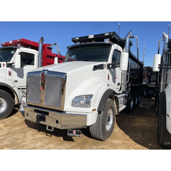 2025 KENWORTH T880 Dump Truck
