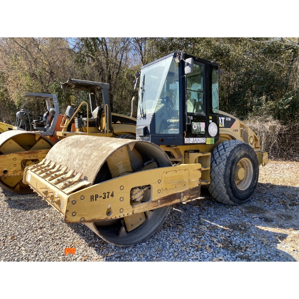 2012 CAT CS56 Roller