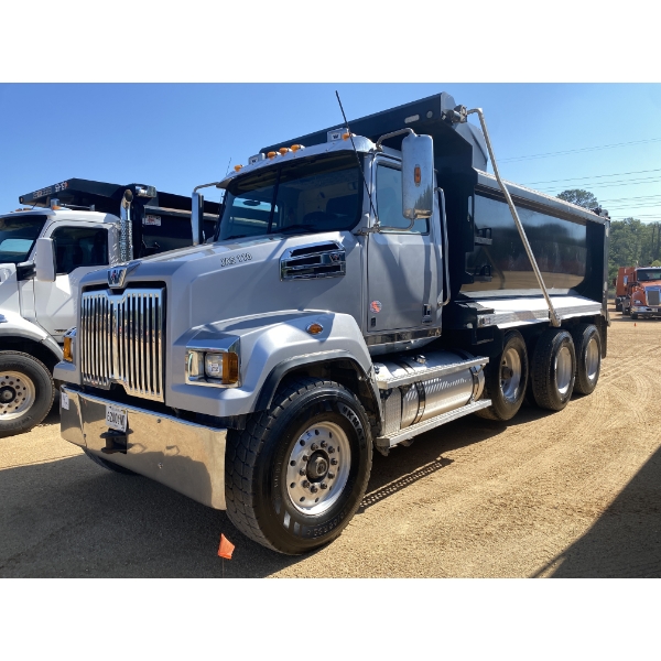 2021 WESTERN STAR 4700 SF Dump Truck