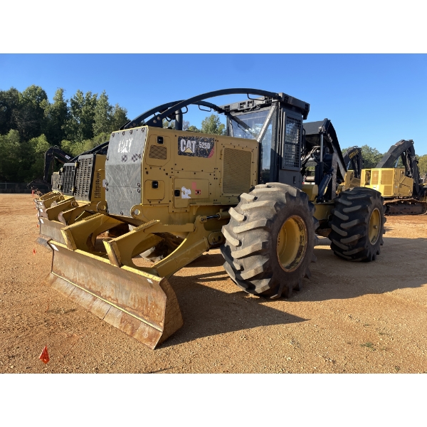 2016 CAT 525D Skidder