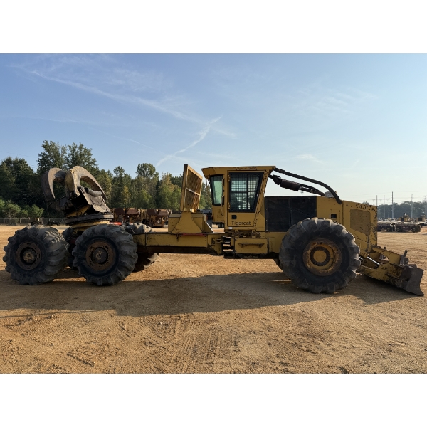 2004 TIGERCAT C640C CLAMBUNK Skidder - J.M. Wood Auction Company, Inc.