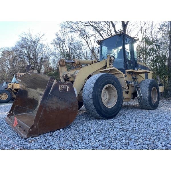 2001 CAT 938G Wheel Loader