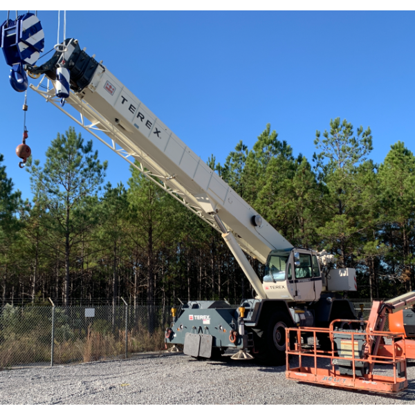 2012 TEREX RT555-1 Rough Terrain Crane
