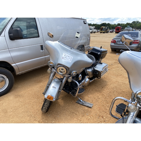 2009 HARLEY DAVIDSON FLHTPI Motorcycles