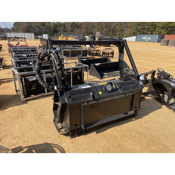 2011 CAT HM315 MULCHER