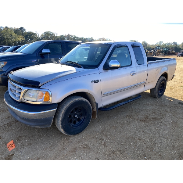 1999 FORD F150 XLT Pickup Truck