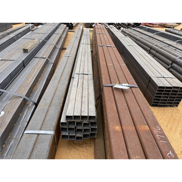 STEEL TUBE- 1/8" X 2-1/2 SQ X 24 (19 PCS) 