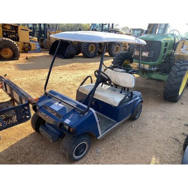 CLUB CAR  Golf Cart