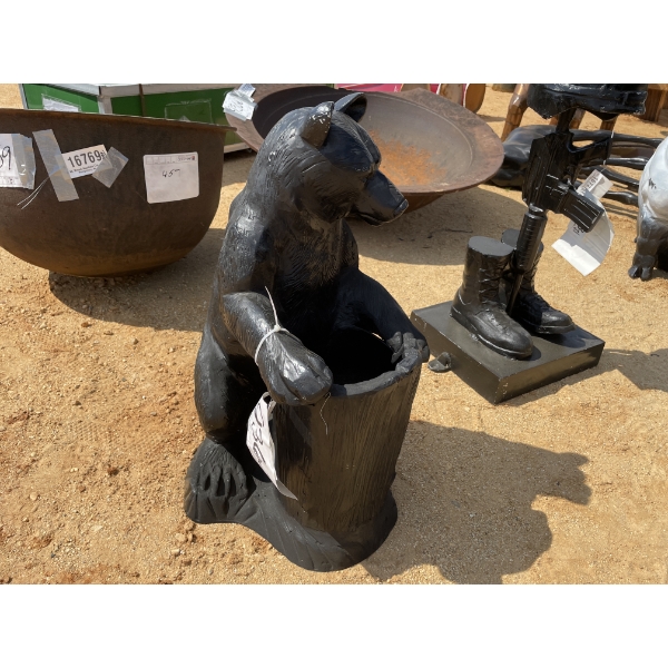 ALUM BEAR WITH STUMP