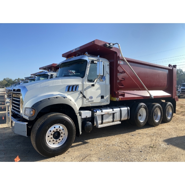 2023 MACK GR64F Dump Truck
