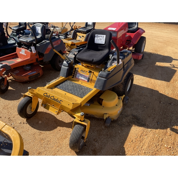 2012 CUB CADET ZERO TURN 17YFZACP010 Lawn Mower
