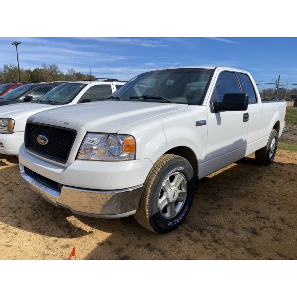 2004 FORD F150 XLT Pickup Truck